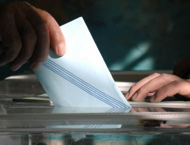 Δημοσκόπηση ΠΑΜΑΚ: Προβάδισμα της ΝΔ έναντι του ΣΥΡΙΖΑ